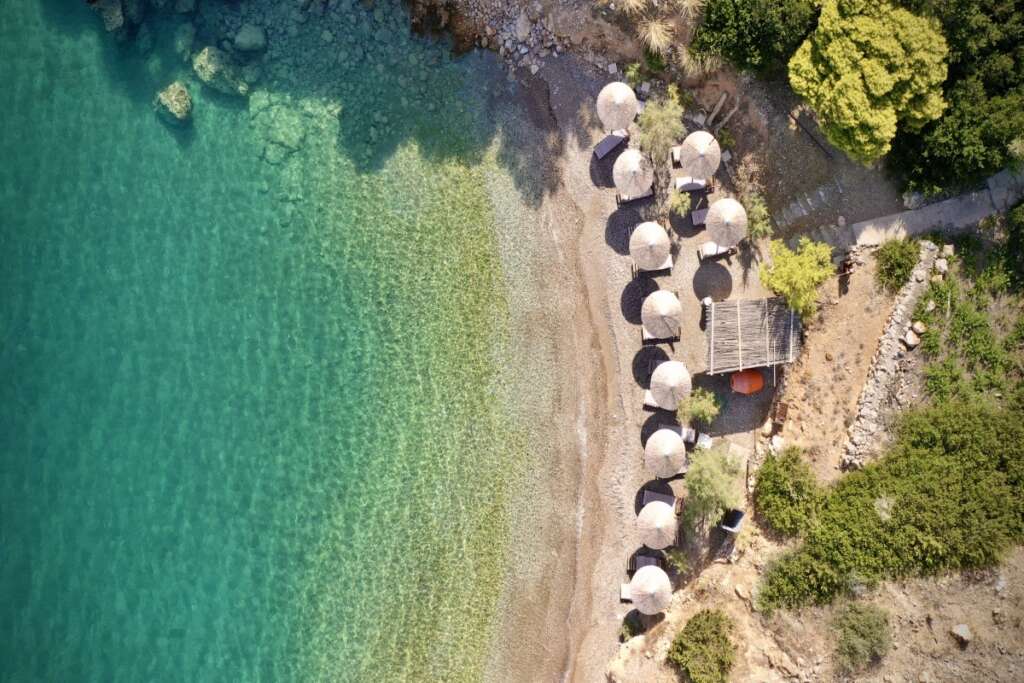 Breathtaking Aegean sea views and scenic wedding locations in Greece.